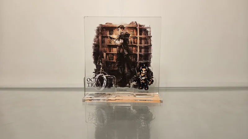 Acrylic stand Cyrus (EEO)