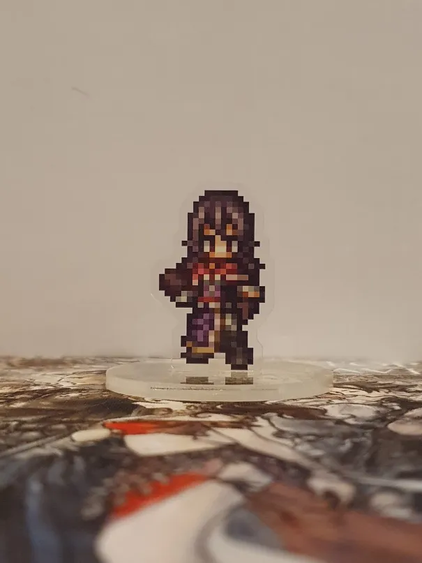 Acrylic Stand Viola