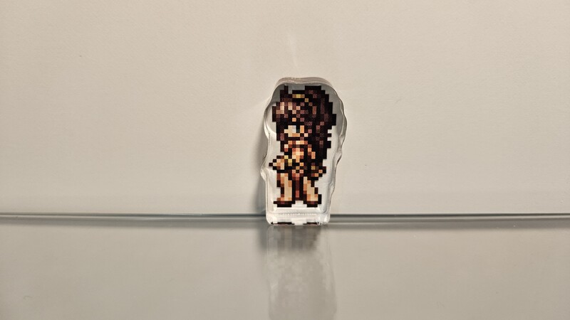 Mini Acrylic stand Primrose
