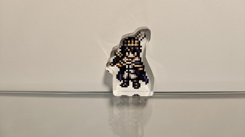 Mini Acrylic stand Richard