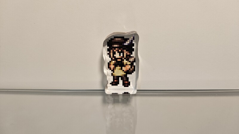 Mini Acrylic stand Tressa